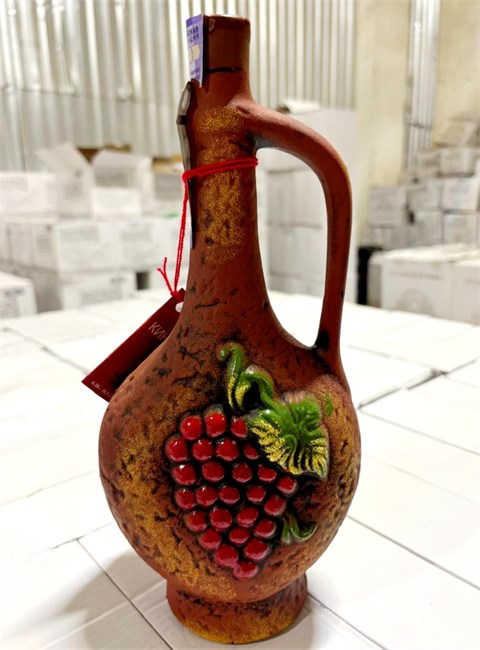 Кувшин № 136 Киндзмараули красное п/сл. 0,75л. 2383