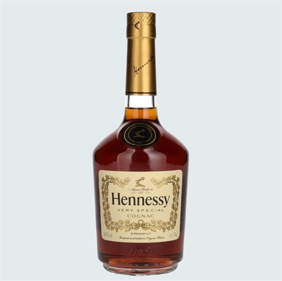 Коньяк Hennessy VS 0,7 л. 2150